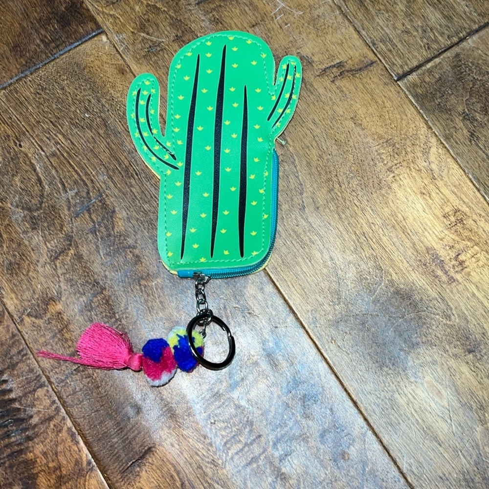 Cactus coin pouch